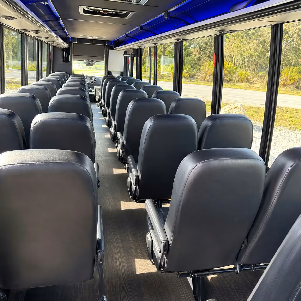 clifton 25 passenger minibus rental