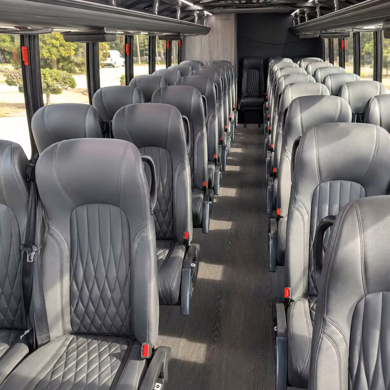 clifton 28 passenger minibus rental