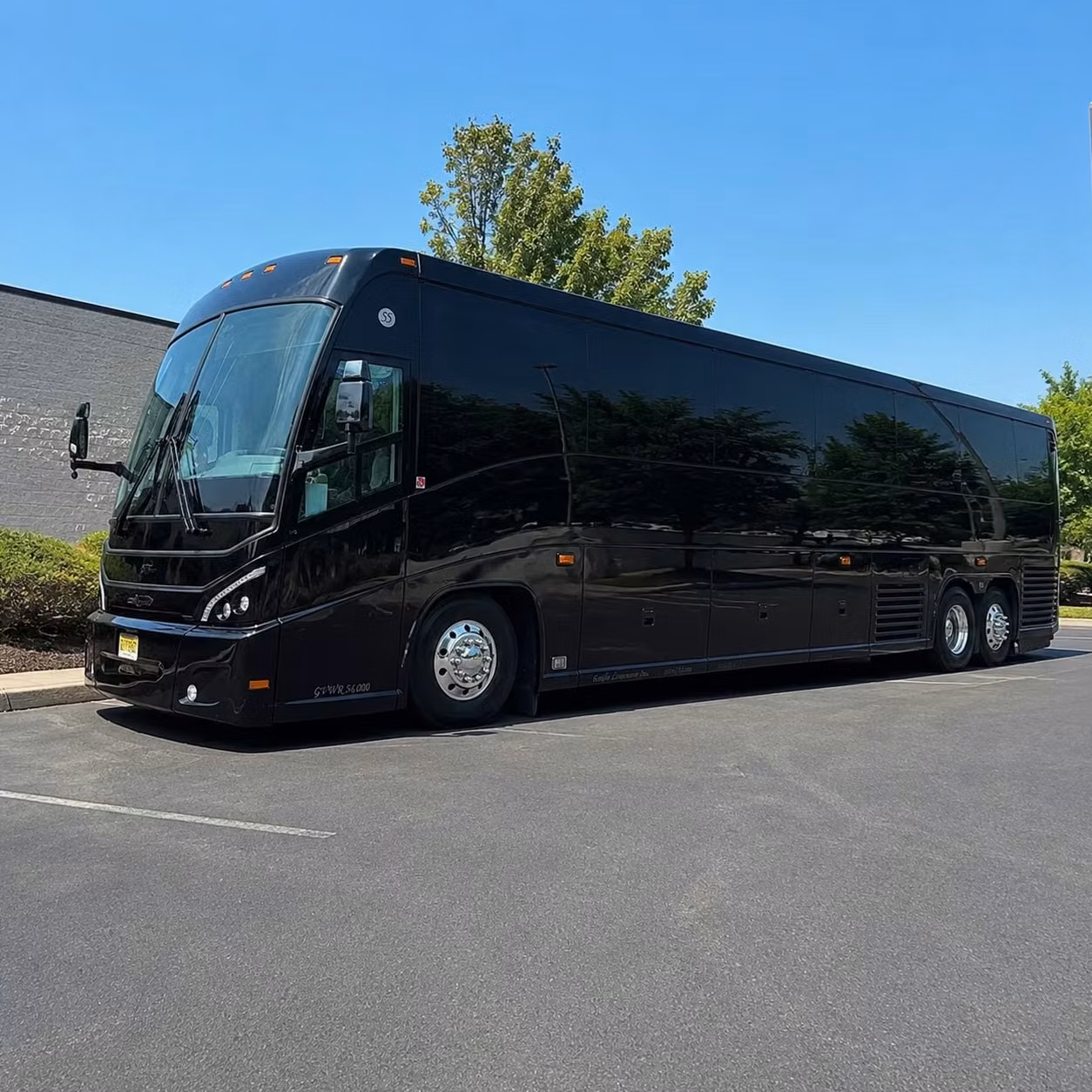 clifton employee shuttle service along route 3 route 46 and the garden state parkway corridor